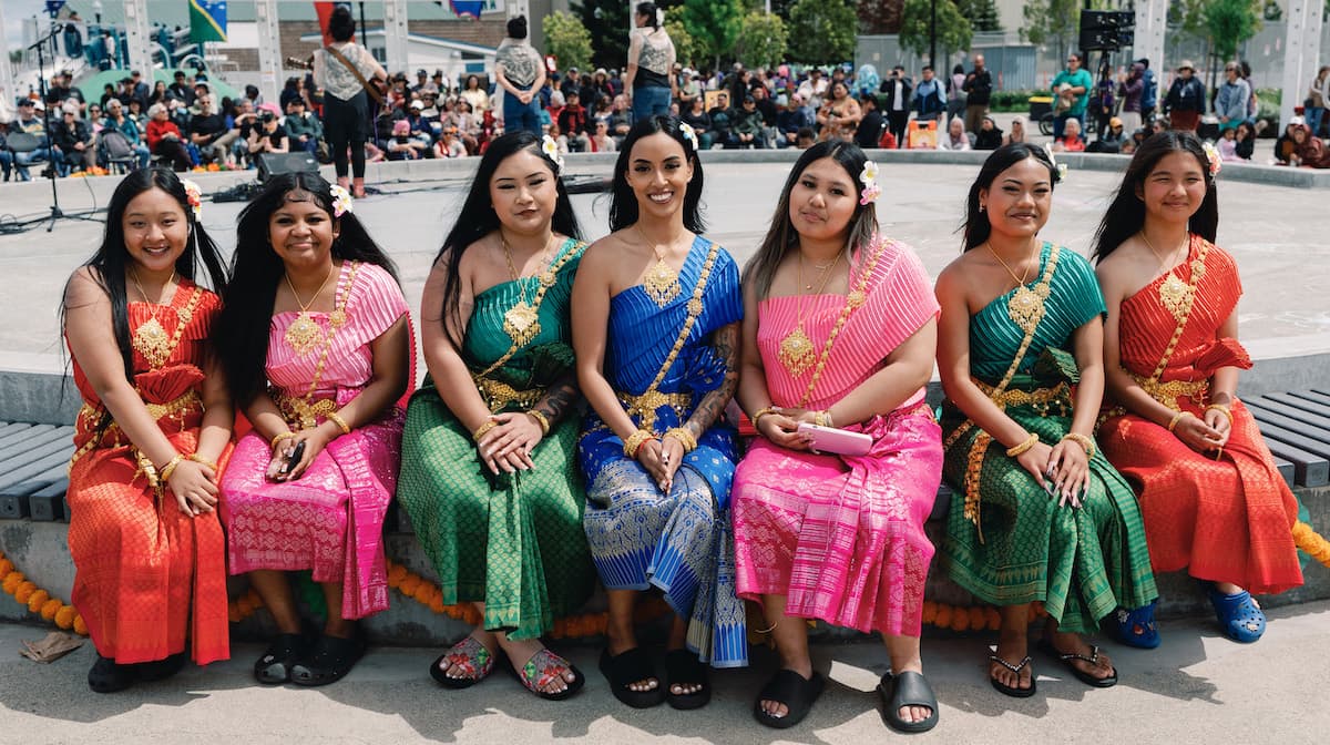 Oakland Khmer Angkor Dance Troupe performing