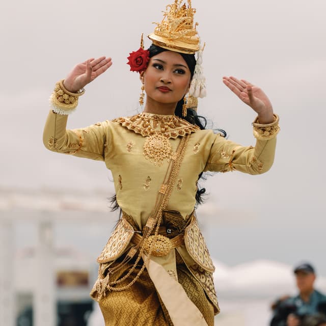 Open Modal for sovannmacha/sovann_01.jpg