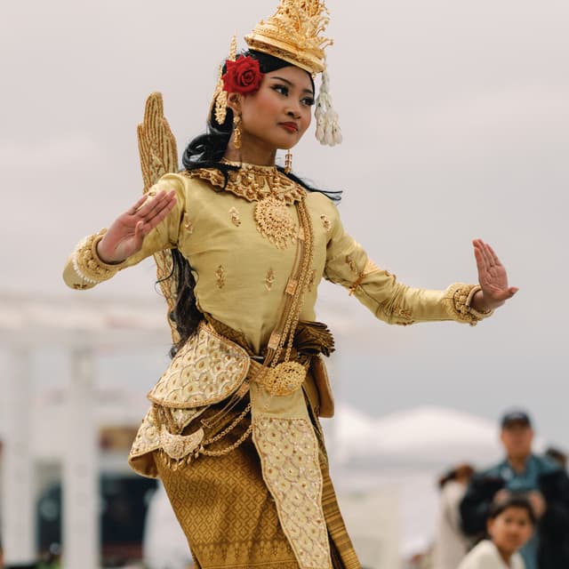 Open Modal for sovannmacha/sovann_02.jpg